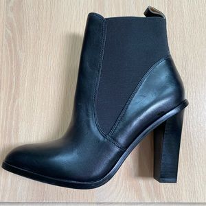 Via Spiga Maila Black Leather Ankle Boots High Heel Almond Toe Size 6
